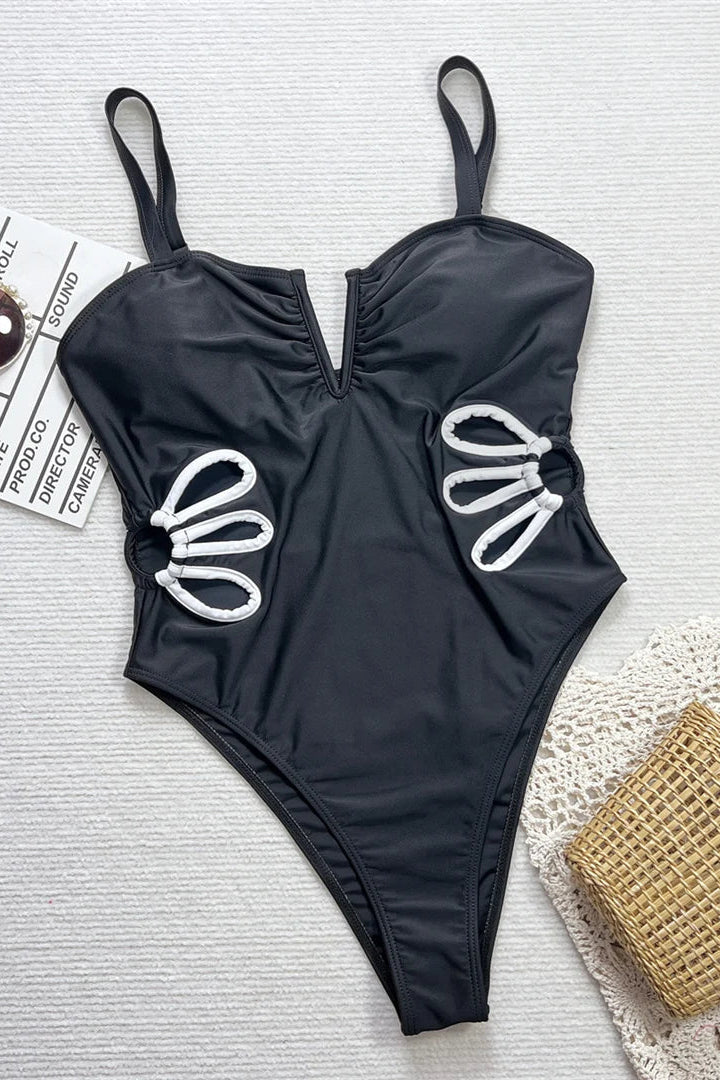 Black cutout floral detail padded V neck monokini