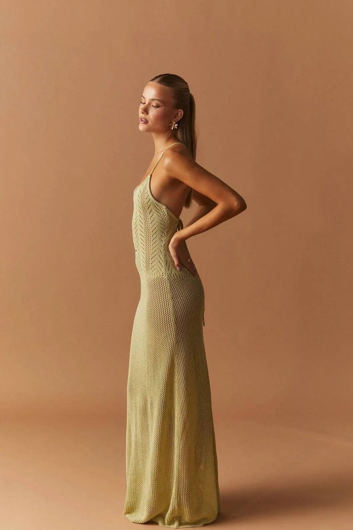 Sexy Knitted Floral Cut-Out Backless Beach Maxi Dress for Women - Green