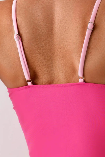 Sexy Pink Bandeau One-Piece Swimsuit – Stylish Monokini Beachwear