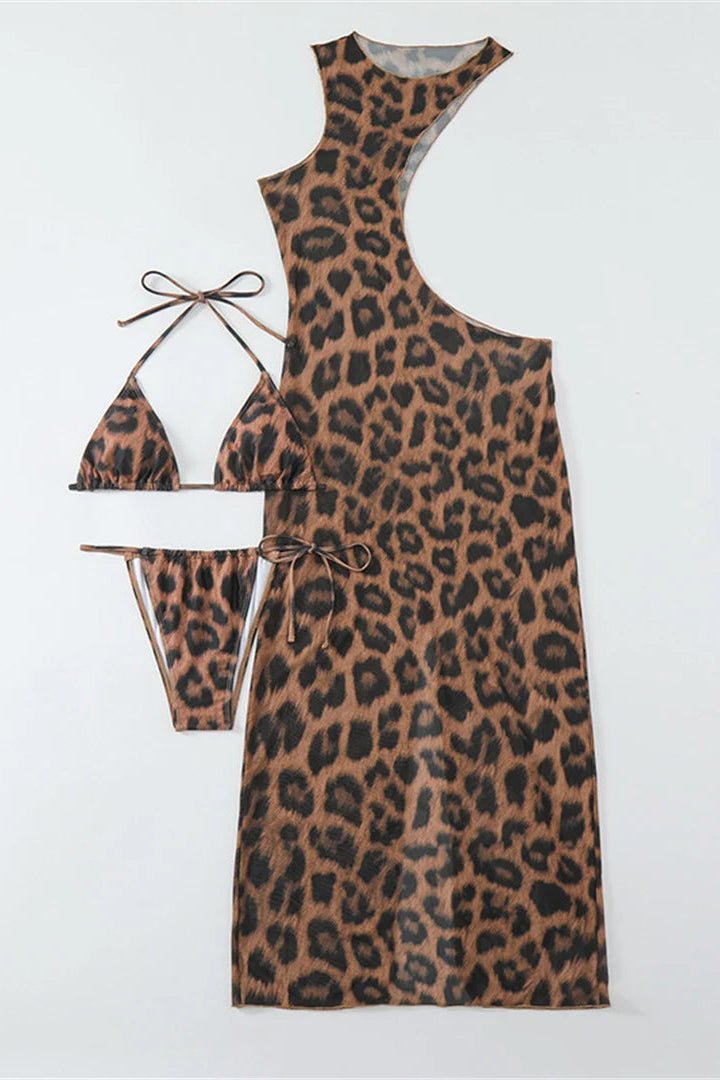 Strategic side cutouts on the maxi cover up add modern edge and breathability, enhances movement.